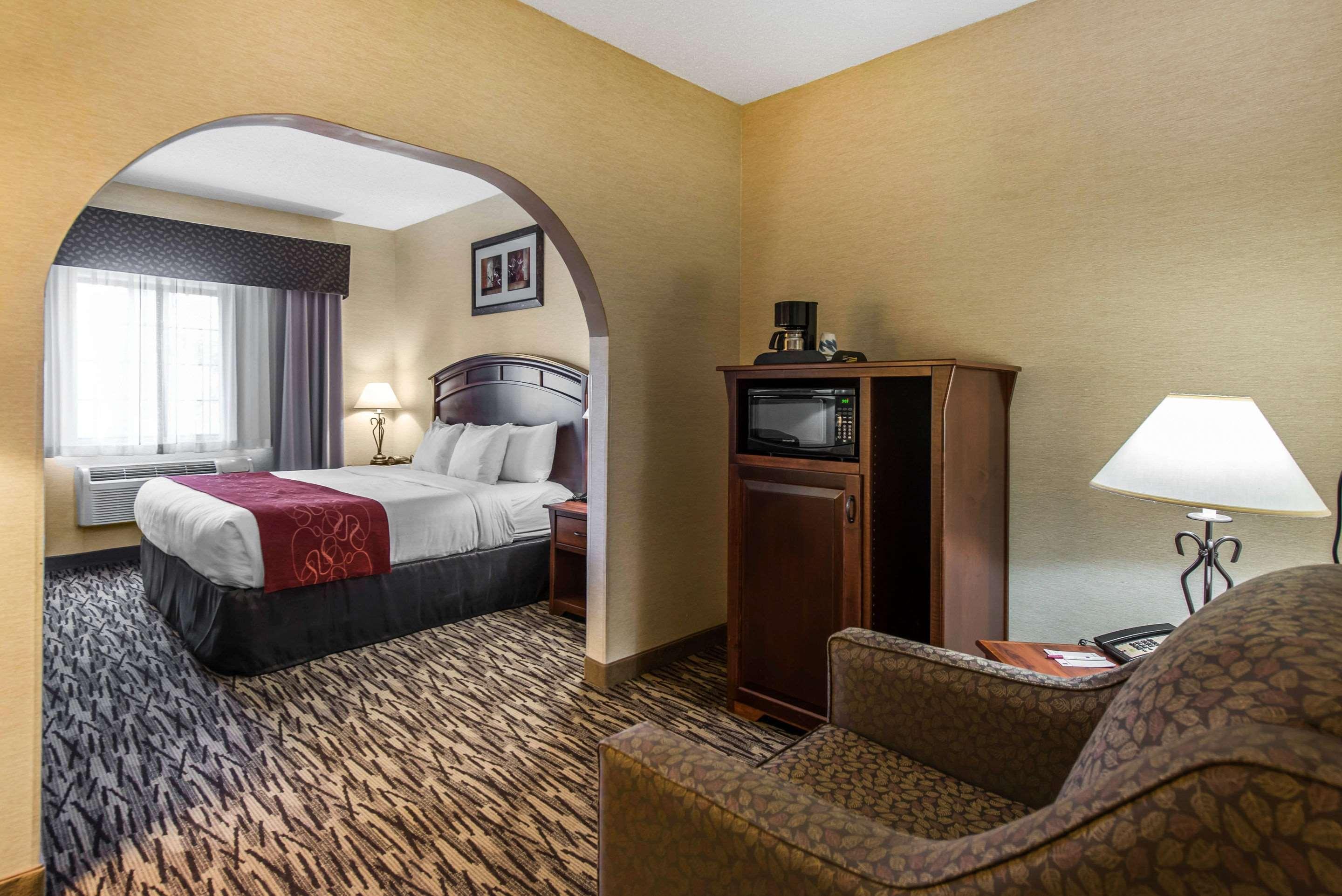 Comfort Suites Golden West On Evergreen Parkway Exterior photo